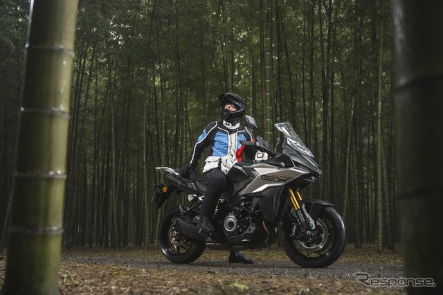 スズキ GSX-S1000GX