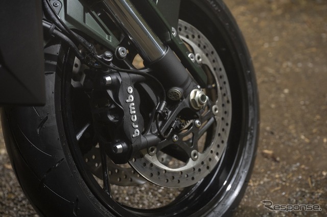 スズキ GSX-S1000GX