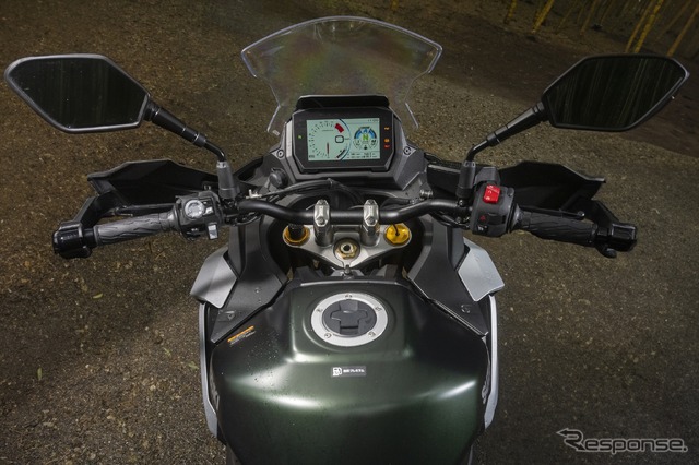 スズキ GSX-S1000GX