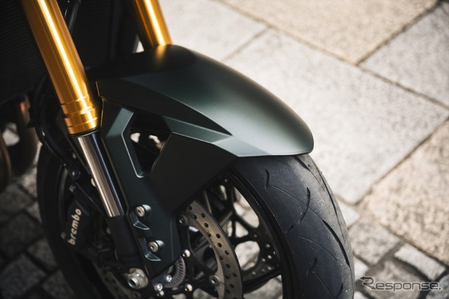 スズキ GSX-S1000GX