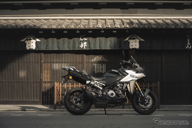 スズキ GSX-S1000GX