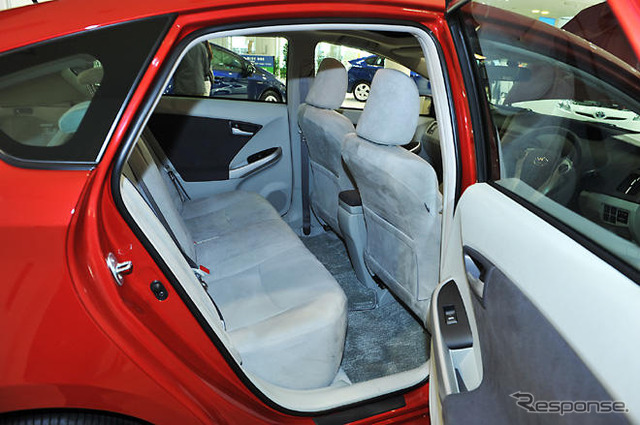 【トヨタ プリウス 新型発表】あいおい損保、車両保険を15%割引