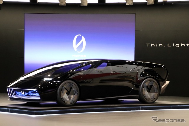 Honda 0 サルーン