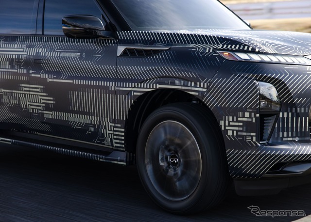 インフィニティ QX80 新型のプロトタイプ