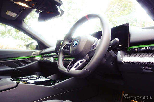 BMW i5 M60