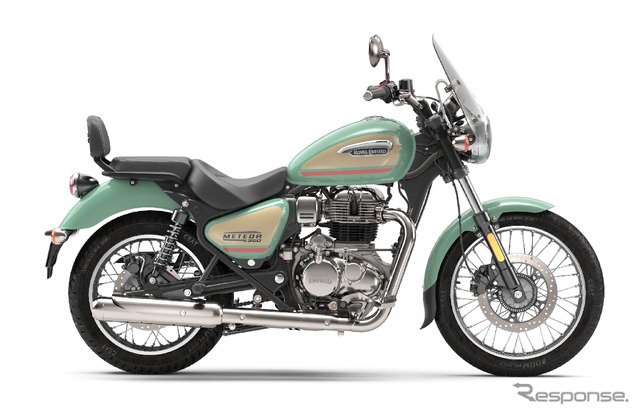 ロイヤルエンフィールド メテオ350(オーロラグリーン)
