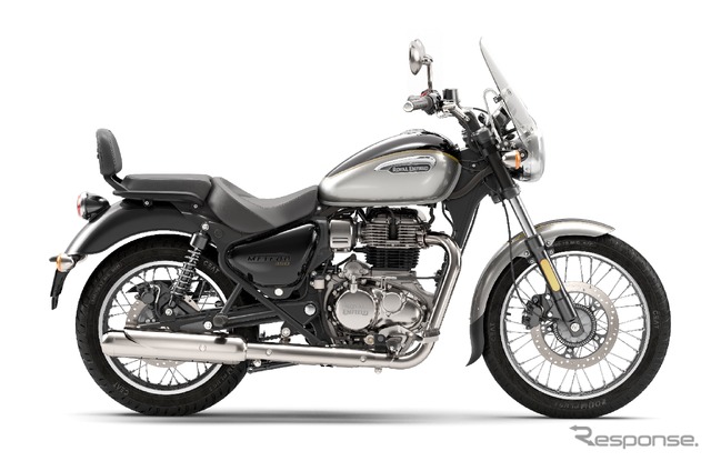 ロイヤルエンフィールド メテオ350(オーロラブラック)