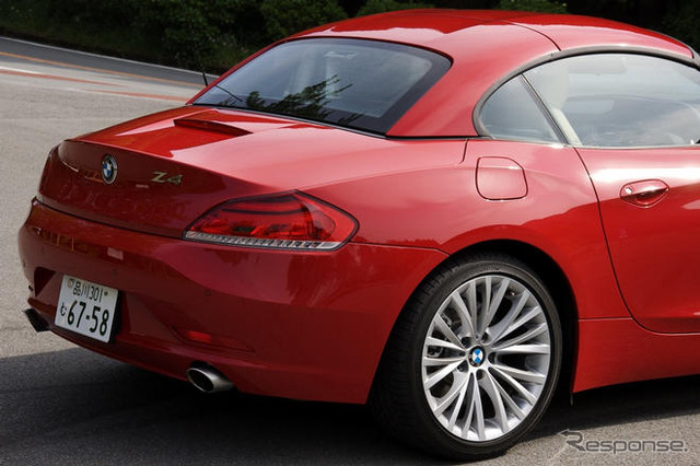 【BMW Z4 新型発売】質感を高めたインテリア