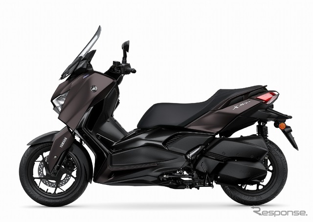 ヤマハ XMAX ABS(マットダークレディッシュグレー)