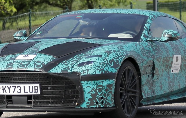 アストンマーティン DBS 後継 V12スーパーカーのプロトタイプ(スクープ写真)
