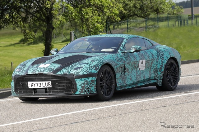 アストンマーティン DBS 後継 V12スーパーカーのプロトタイプ(スクープ写真)
