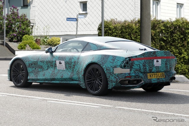 アストンマーティン DBS 後継 V12スーパーカーのプロトタイプ(スクープ写真)