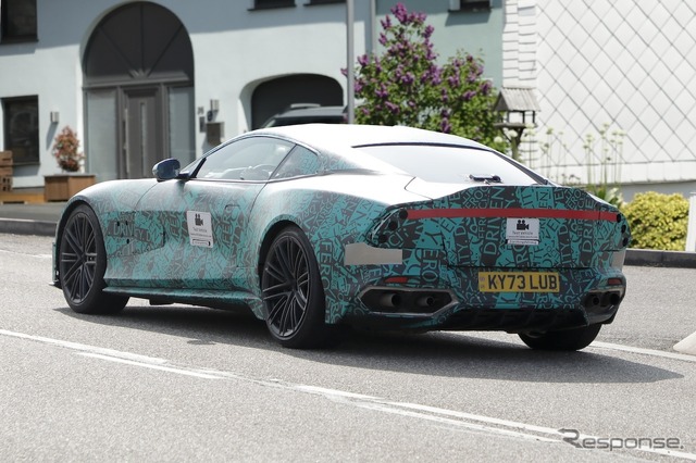 アストンマーティン DBS 後継 V12スーパーカーのプロトタイプ(スクープ写真)