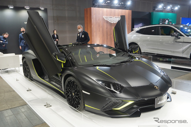 ジャパンインターナショナルボートショー2023:ランボルギーニ・アヴェンタドール・ロードスター