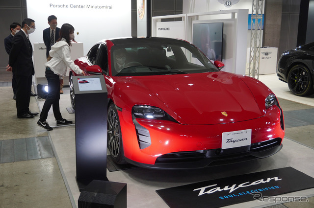 ジャパンインターナショナルボートショー2023:ポルシェ・タイカン