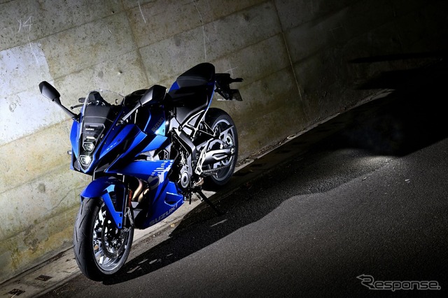 スズキ GSX-8R