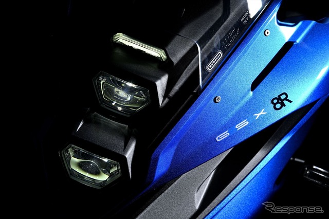 スズキ GSX-8R