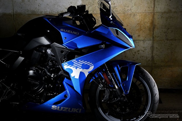 スズキ GSX-8R