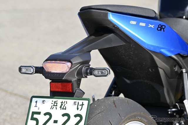 スズキ GSX-8R