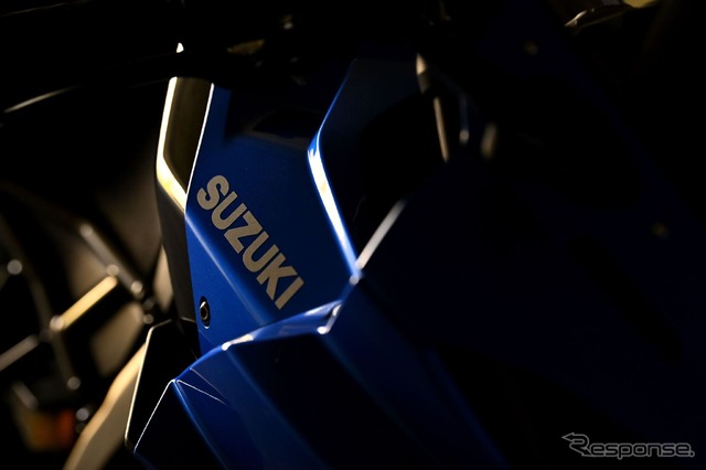 スズキ GSX-8R