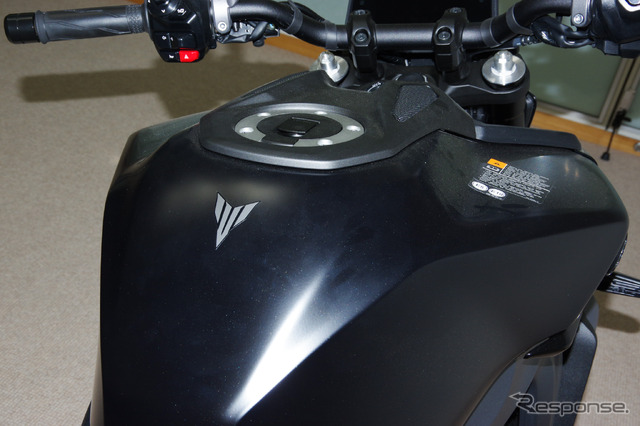 ヤマハ MT-09 新型