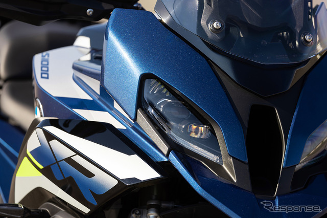 BMW S1000XR