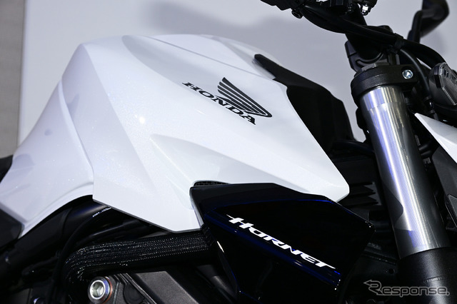 ホンダ CB1000ホーネット(東京モーターサイクルショー2024)