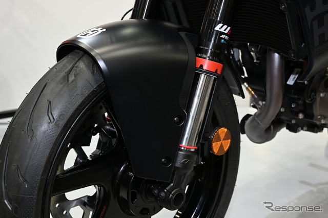 ハスクバーナ ヴィットピレン401(東京モーターサイクルショー2024)