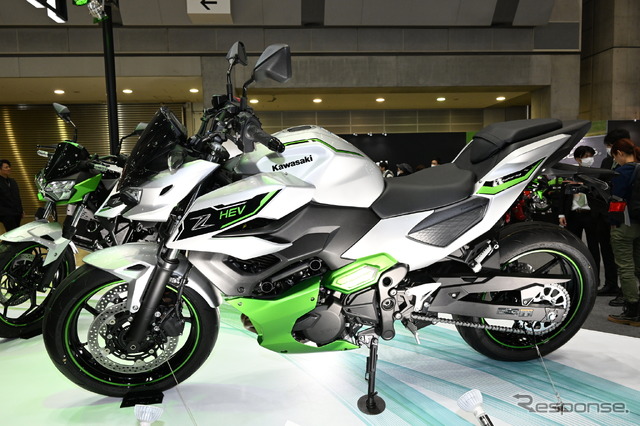 カワサキ Z7 Hybrid(東京モーターサイクルショー2024)