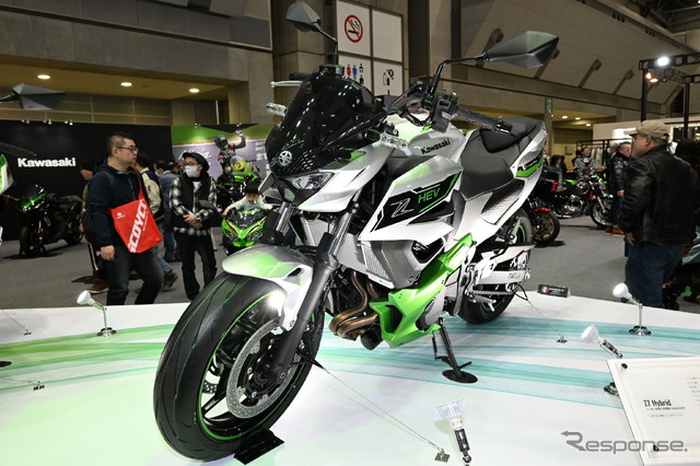 カワサキ Z7 Hybrid(東京モーターサイクルショー2024)