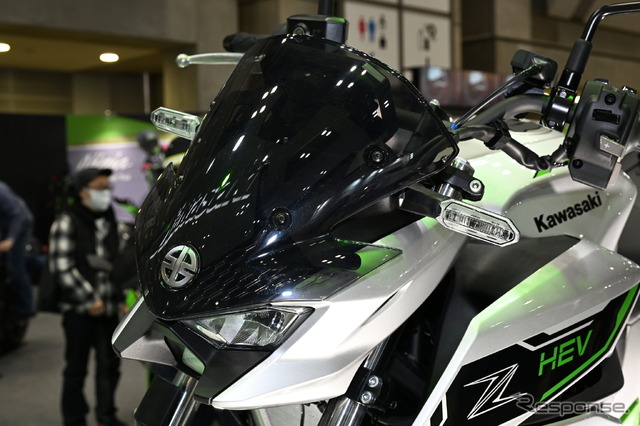 カワサキ Z7 Hybrid(東京モーターサイクルショー2024)
