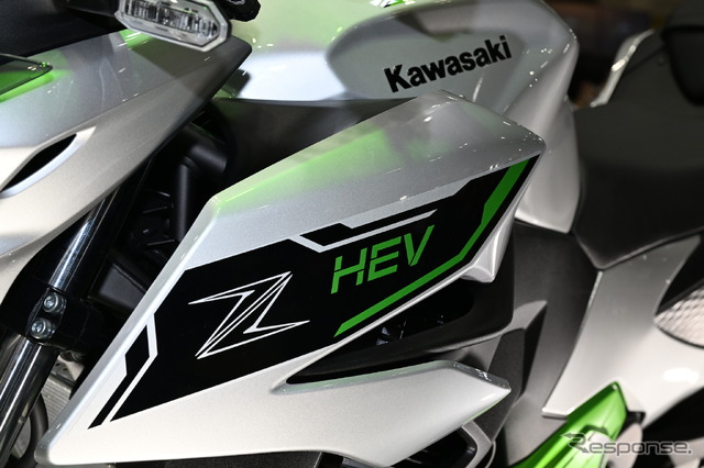 カワサキ Z7 Hybrid(東京モーターサイクルショー2024)