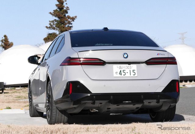 BMW i5 M60