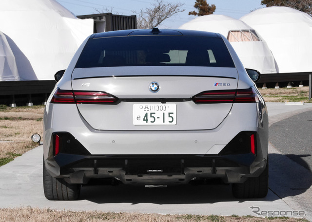 BMW i5 M60