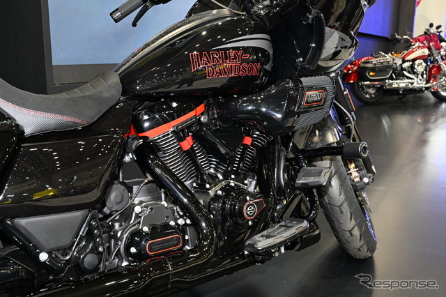 ハーレーダビッドソン CVOロードグライドST(東京モーターサイクルショー2024)