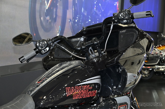 ハーレーダビッドソン CVOロードグライドST(東京モーターサイクルショー2024)