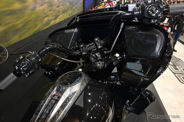 ハーレーダビッドソン CVOロードグライドST(東京モーターサイクルショー2024)
