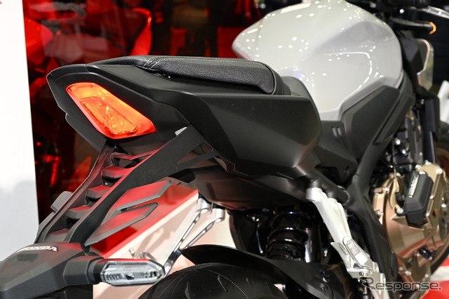 「Eクラッチ」を搭載するホンダ CB650R(東京モーターサイクルショー2024)