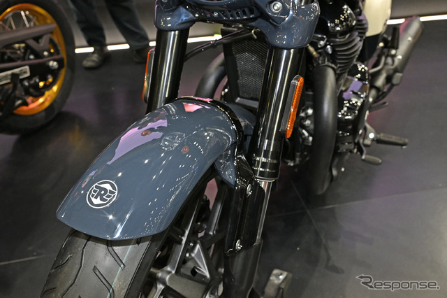 ロイヤルエンフィールド ショットガン650(東京モーターサイクルショー2024)