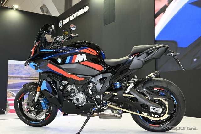 BMW M1000XR(東京モーターサイクルショー2024)