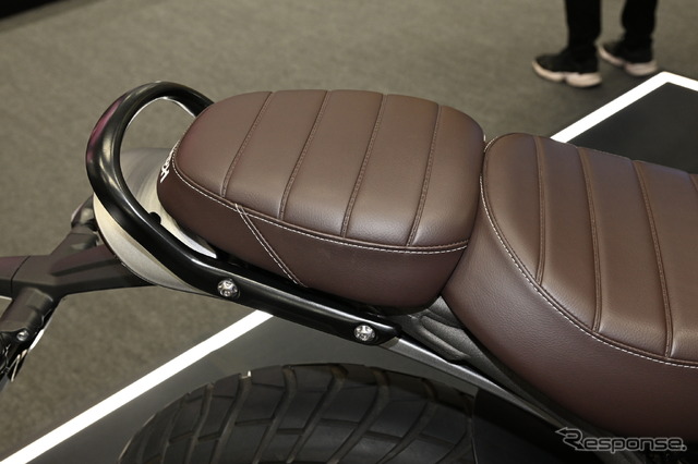 トライアンフ スクランブラー400X(東京モーターサイクルショー2024)