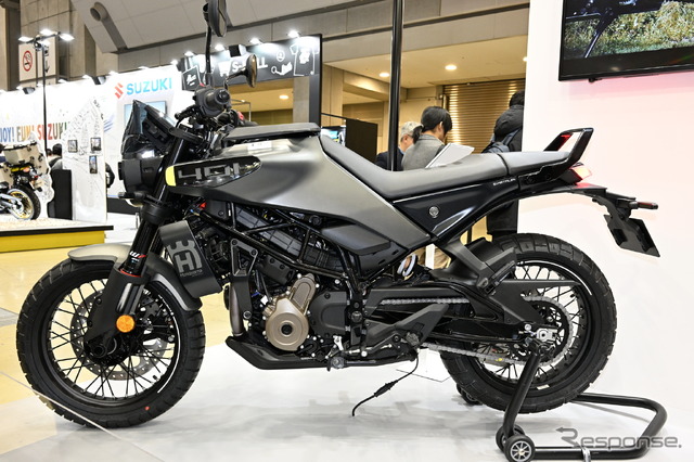ハスクバーナ スヴァルトピレン401(東京モーターサイクルショー2024)