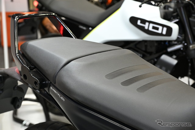 ハスクバーナ スヴァルトピレン401(東京モーターサイクルショー2024)