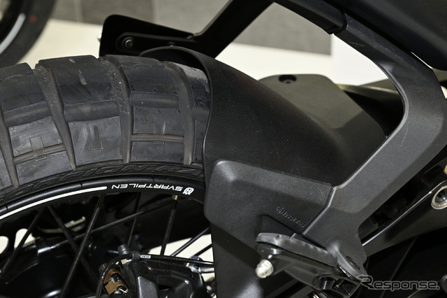 ハスクバーナ スヴァルトピレン401(東京モーターサイクルショー2024)