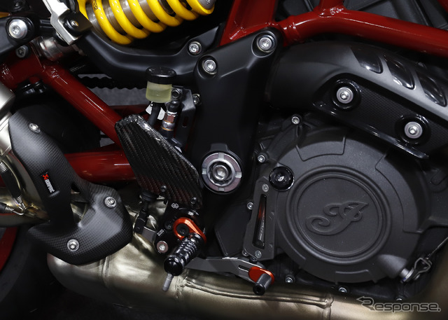 インディアン FTR x RSD Super Hooligan(東京モーターサイクルショー2024)