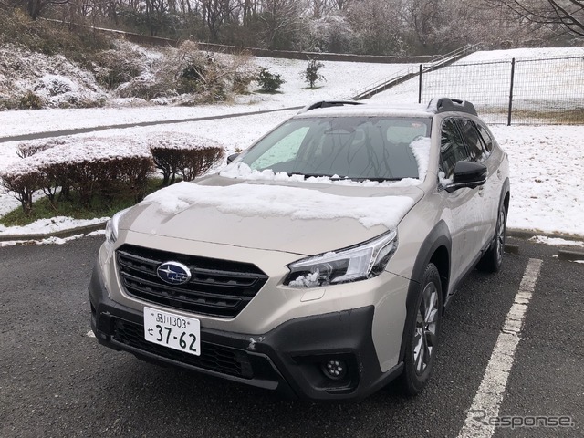 スバル レガシィ アウトバック Active × Black