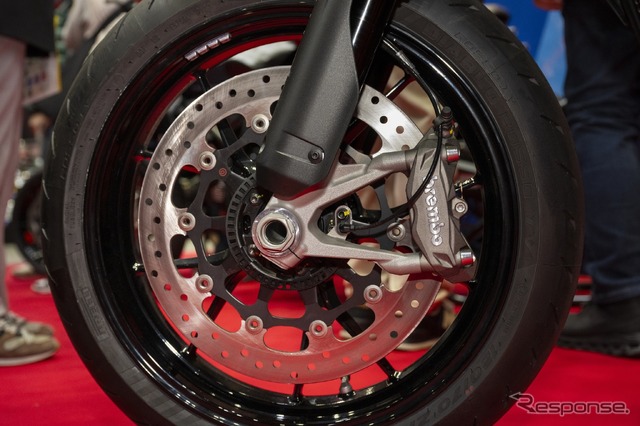 新型ドゥカティ『ハイパーモタード698モノ』…東京モーターサイクルショー2024