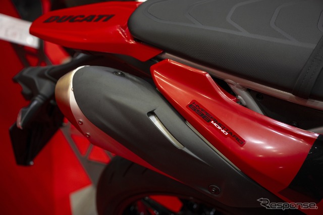 新型ドゥカティ『ハイパーモタード698モノ』…東京モーターサイクルショー2024