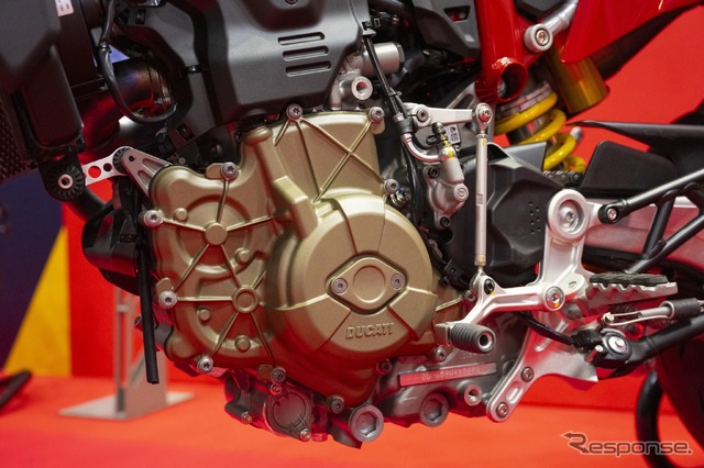 新型ドゥカティ『ハイパーモタード698モノ』…東京モーターサイクルショー2024