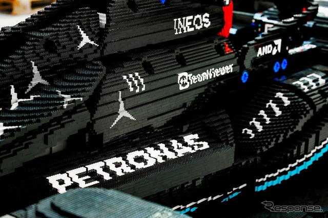 レゴテクニック Mercedes-AMG F1 W14 E Performance　- Manufactured under license from Mercedes-Benz Grand Prix Limited. 